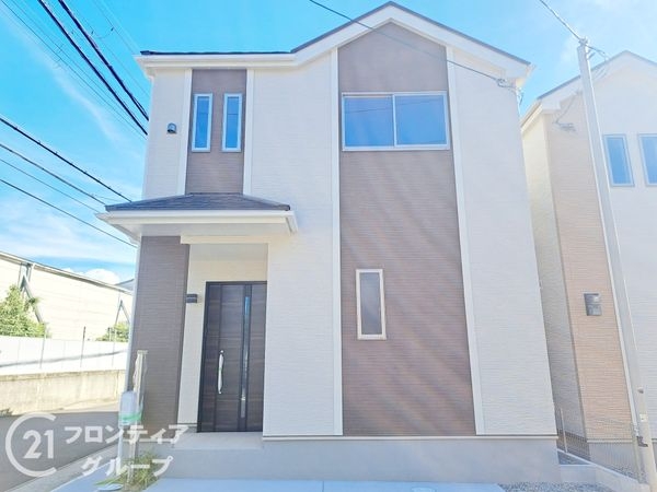 伊丹市松ケ丘４丁目　新築一戸建て　２号棟