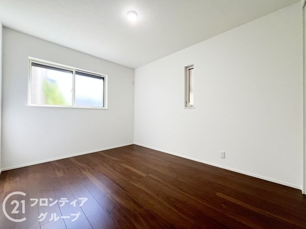 尼崎市額田町　新築一戸建て　全１区画
