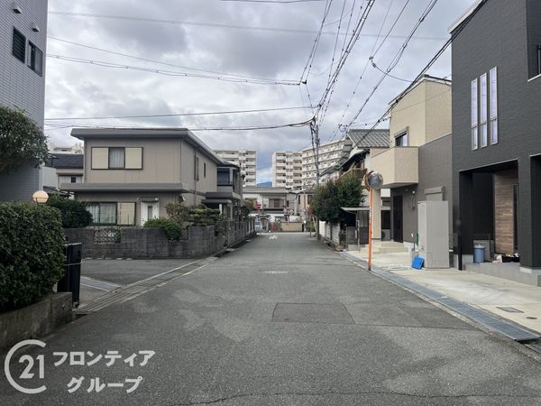 伊丹市西野６丁目　新築一戸建て　７期　２号棟