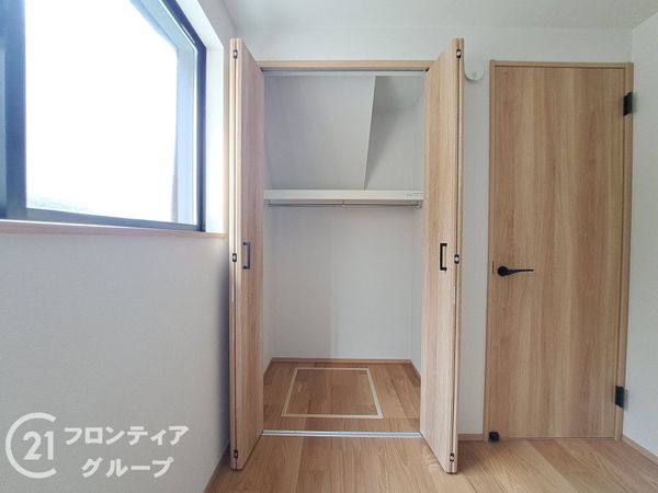 西宮市小曽根町３丁目　新築一戸建て　全１区画