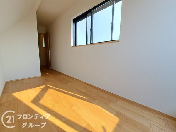 西宮市小曽根町３丁目　新築一戸建て　全１区画