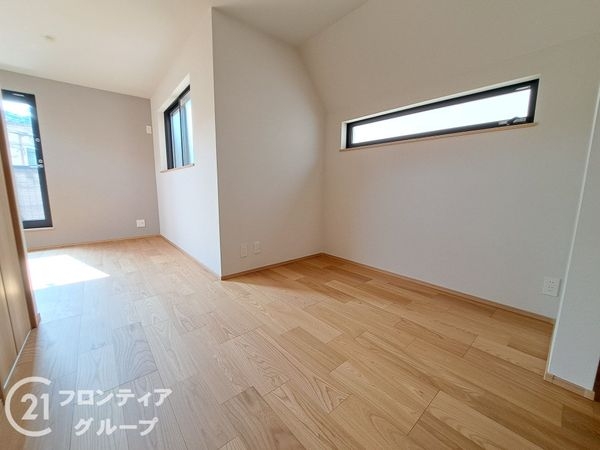 西宮市小曽根町３丁目　新築一戸建て　全１区画