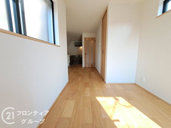 西宮市小曽根町３丁目　新築一戸建て　全１区画