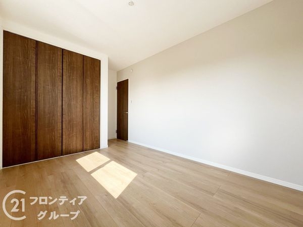尼崎市額田町　新築一戸建て