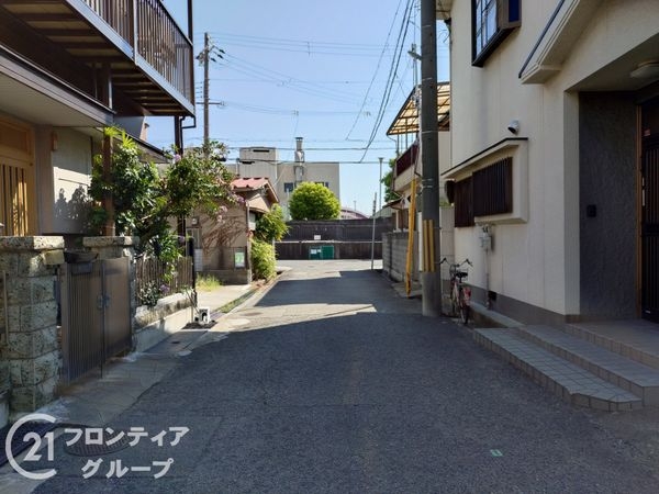 西宮市浜町　新築一戸建て　２号棟