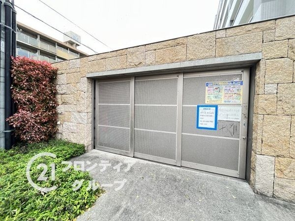 アズ・ワン，リッシュ　中古マンション