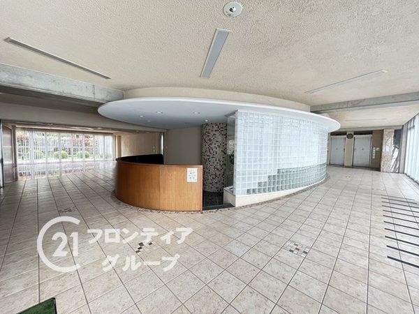 アズ・ワン，リッシュ　中古マンション