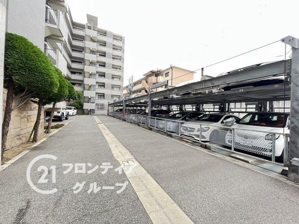 アズ・ワン，リッシュ　中古マンション