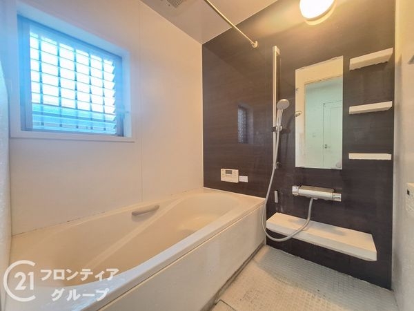 伊丹市鴻池３丁目の中古一戸建て