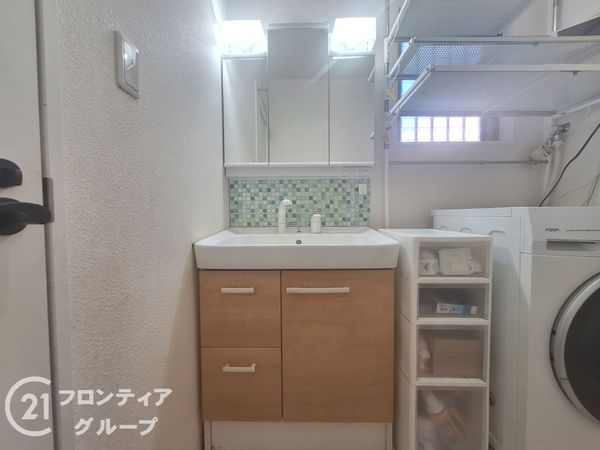 伊丹市鴻池３丁目の中古一戸建て