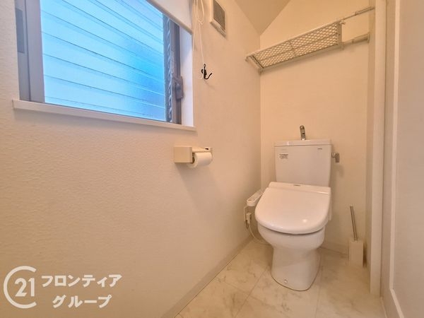 伊丹市鴻池３丁目の中古一戸建て