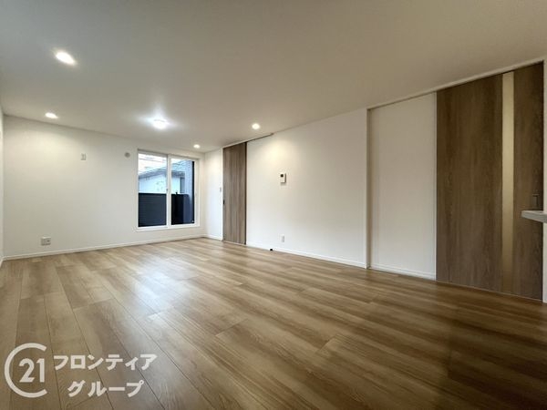 尼崎市大西町３丁目　新築一戸建て　全１区画