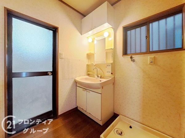 尼崎市東園田町３丁目の中古一戸建て