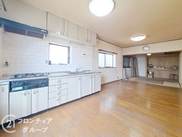 尼崎市東園田町３丁目の中古一戸建て