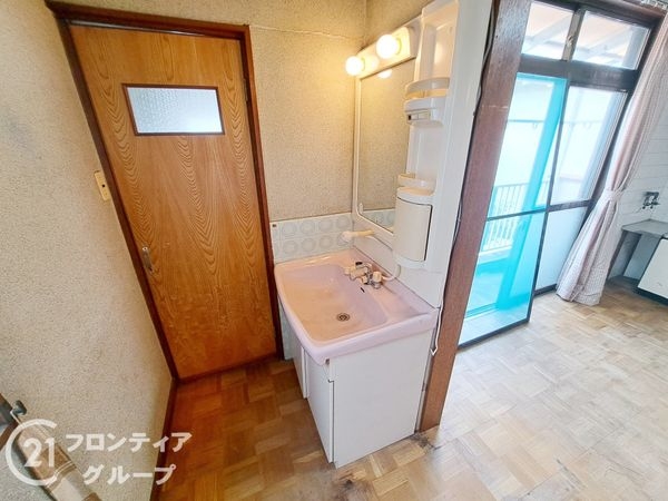 尼崎市杭瀬北新町３丁目の中古一戸建て