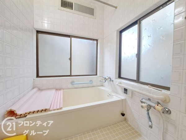 尼崎市杭瀬北新町３丁目の中古一戸建て