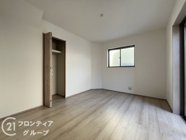 伊丹市南鈴原２丁目　新築一戸建て　全１区画