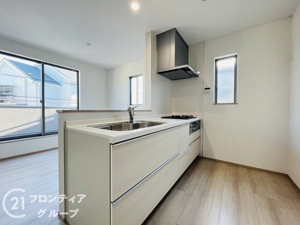 伊丹市南鈴原２丁目　新築一戸建て　全１区画