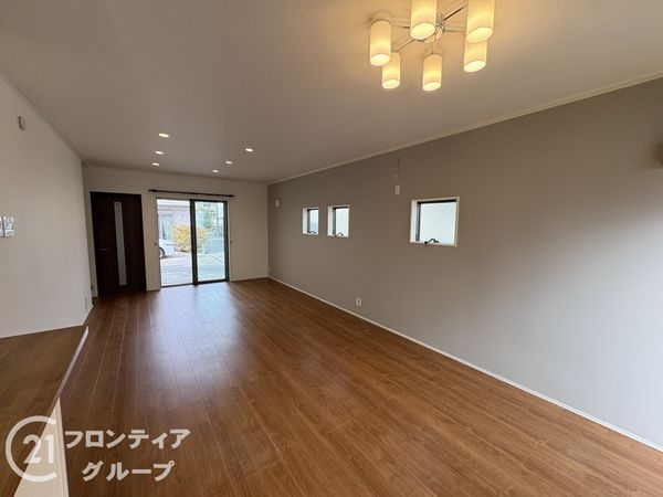 尼崎市武庫の里２丁目の中古一戸建て