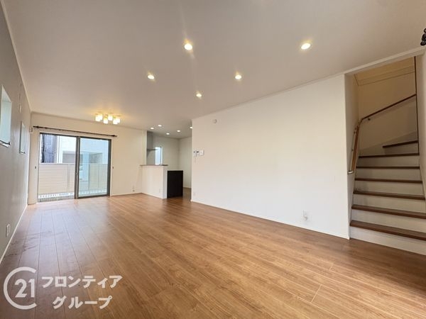 尼崎市武庫の里２丁目の中古一戸建て