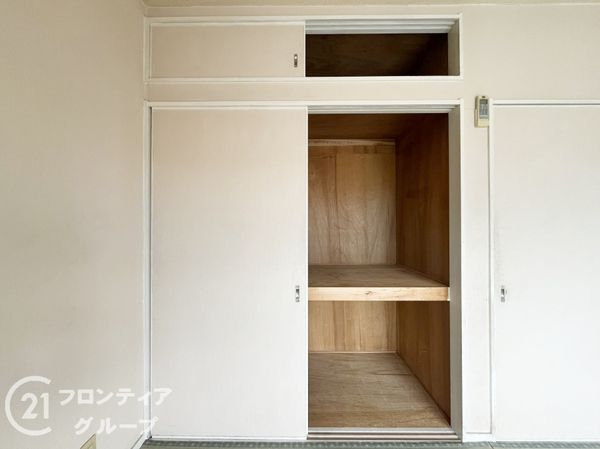 尼崎市東難波町4丁目の中古一戸建て(収納)