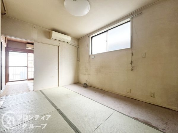 尼崎市東難波町4丁目の中古一戸建て(リビング)