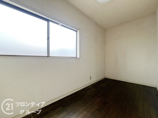 尼崎市東難波町4丁目の中古一戸建て(寝室)