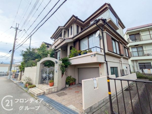 伊丹市野間２丁目の中古一戸建て