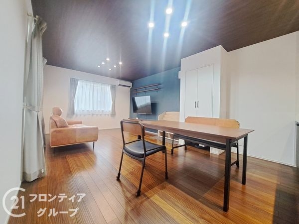 伊丹市荻野２丁目の中古一戸建て