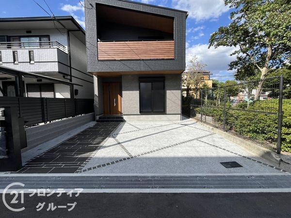 尼崎市西難波町１丁目　新築一戸建て　全１区画