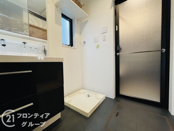 尼崎市西難波町１丁目　新築一戸建て　全１区画