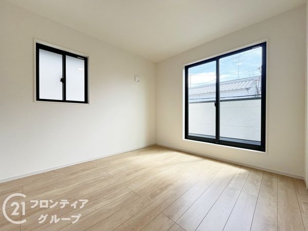 尼崎市大島１丁目　新築一戸建て　１期　２号棟