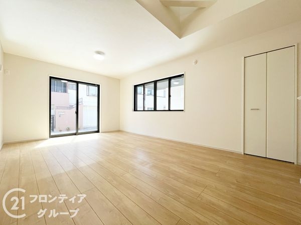 尼崎市大島１丁目　新築一戸建て　１期　２号棟