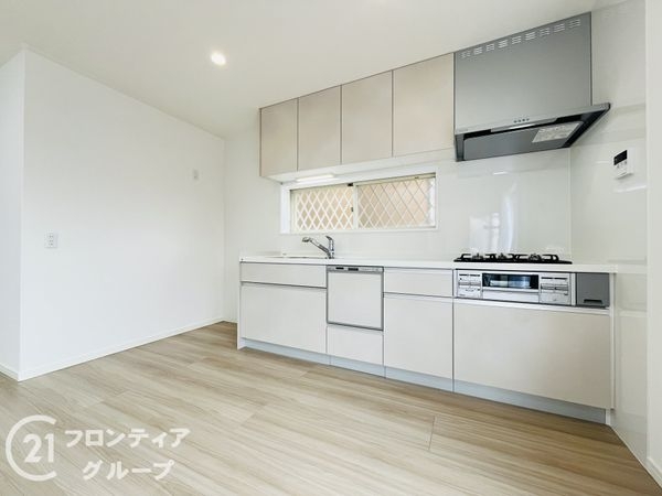 西宮市荒木町の中古一戸建て