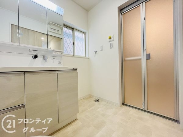 西宮市荒木町の中古一戸建て