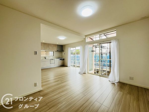 西宮市荒木町の中古一戸建て