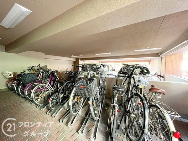 クラウンハイム塚本　中古マンション