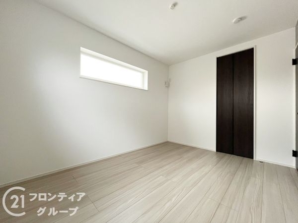 尼崎市西立花町４丁目　新築一戸建て　全１区画