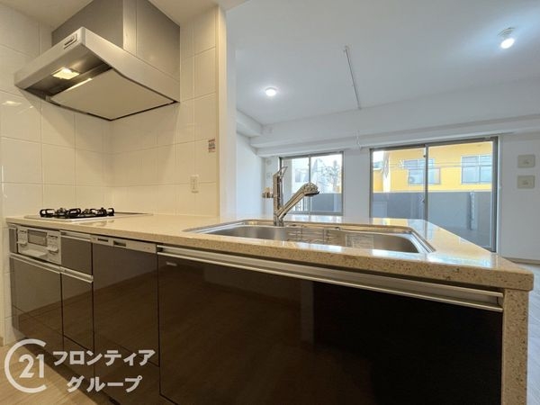プレサンスロジェ甲子園口　中古マンション