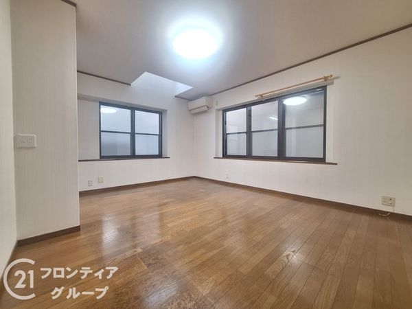 伊丹市荻野５丁目の中古一戸建て
