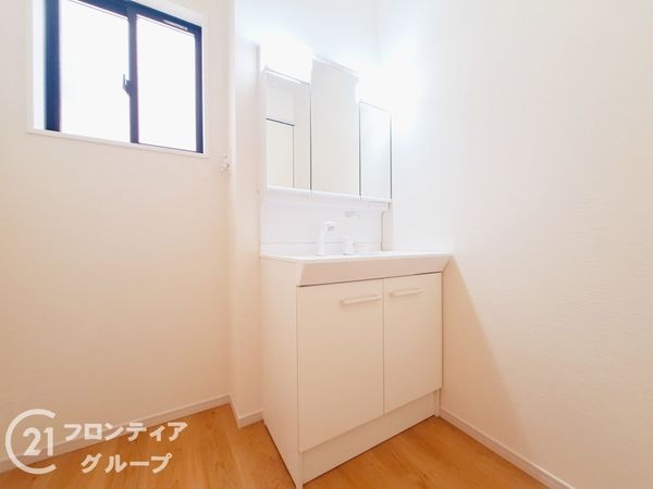伊丹市池尻３丁目　新築一戸建て　１期　１号棟