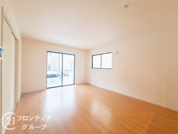 伊丹市池尻３丁目　新築一戸建て　１期　１号棟