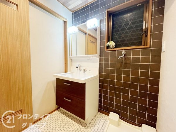 尼崎市琴浦町の中古一戸建て