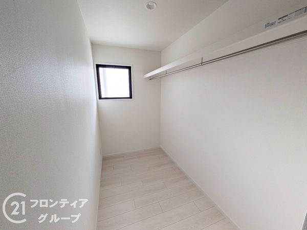 メゾン越木岩A棟　中古マンション