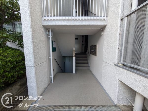 メゾン越木岩A棟　中古マンション