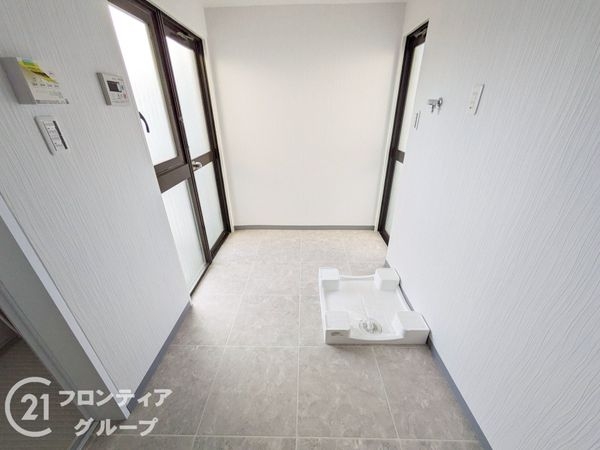 メゾン越木岩A棟　中古マンション