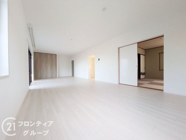 メゾン越木岩A棟　中古マンション