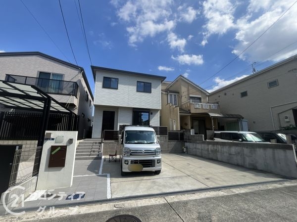 尼崎市武庫の里２丁目の中古一戸建て