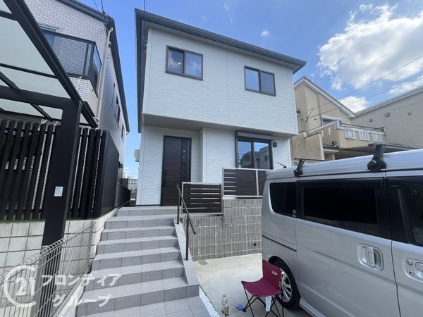 尼崎市武庫の里２丁目の中古一戸建て
