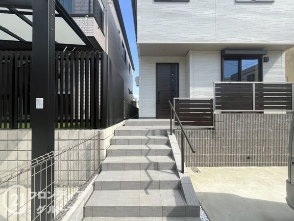 尼崎市武庫の里２丁目の中古一戸建て